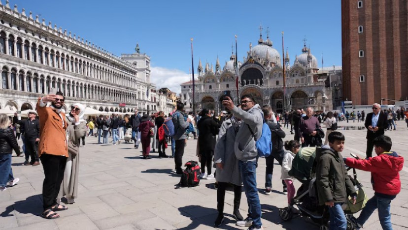 Venice entry charge set to rise in 2025 to try to thin crowds